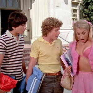Celebrity Nude Pic Heather Thomas 009 pic