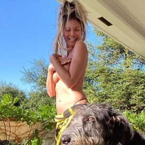 Heidi Klum Goes Topless (6 Photos) – Leaked Nudes
