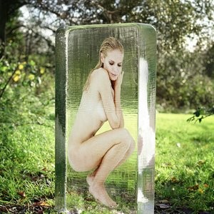 Heidi Klum Nude (1 Photo) – Leaked Nudes