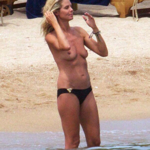 Real Celebrity Nude Heidi Klum 025 pic