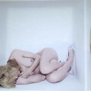 Hot Naked Celeb Heidi Klum 057 pic