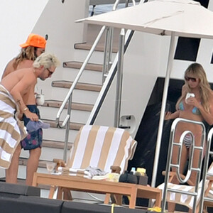 Celebrity Leaked Nude Photo Heidi Klum 033 pic