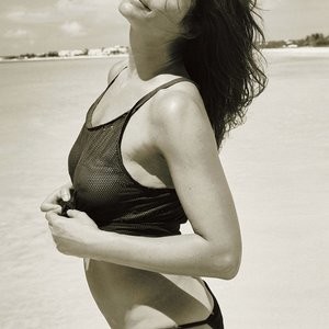 Naked Celebrity Pic Helena Christensen 006 pic