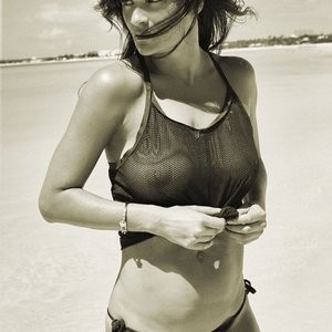 Free Nude Celeb Helena Christensen 007 pic