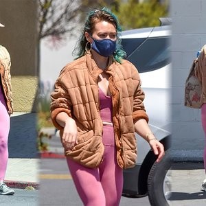 Hilary Duff is Rocking Her Blue Quarantine Hair Dye (24 Photos) - Leaked Nudes