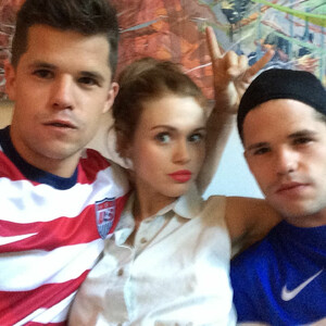 celeb nude Holland Roden 061 pic