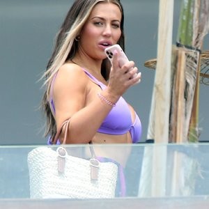 Best Celebrity Nude Holly Hagan 006 pic