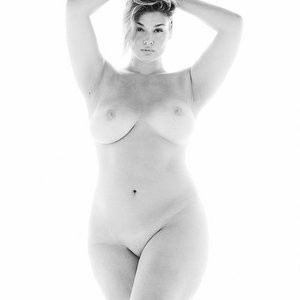 Hunter McGrady Naked (4 Photos) – Leaked Nudes