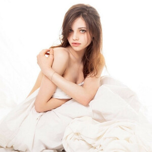 Celebrity Nude Pic India Eisley 021 pic