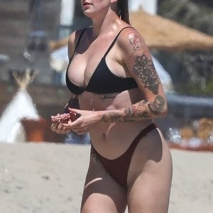 Naked celebrity picture Ireland Baldwin 046 pic