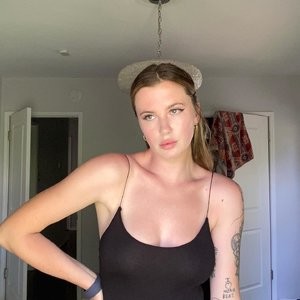 Ireland Baldwin Sexy (6 New Photos) – Leaked Nudes