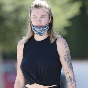 Ireland Baldwin Steps Out With a Friend in Los Angeles (31 Photos) – Leaked Nudes