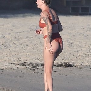 Naked celebrity picture Ireland Baldwin 281 pic