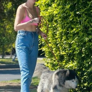 Ireland Baldwin Takes Her Dog for a Walk Around Her Neighborhood (13 Photos) - Leaked Nudes