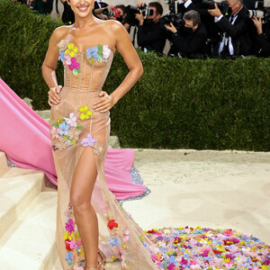 Free Nude Celeb Irina Shayk 002 pic