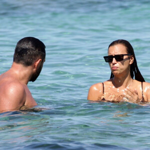 Nude Celeb Pic Irina Shayk 017 pic