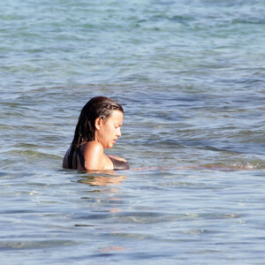 Celebrity Naked Irina Shayk 040 pic