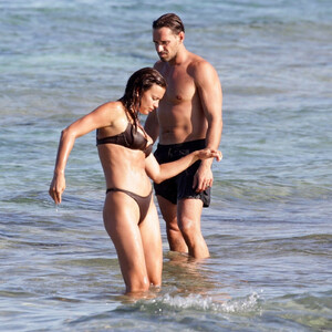 Naked Celebrity Irina Shayk 043 pic