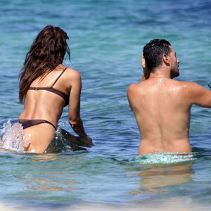 Famous Nude Irina Shayk 044 pic