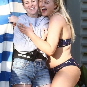 Celebrity Nude Pic Iskra Lawrence 003 pic