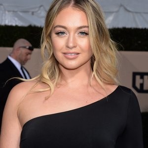 Free Nude Celeb Iskra Lawrence 003 pic