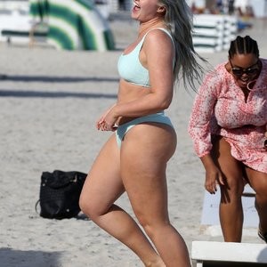 Celebrity Leaked Nude Photo Iskra Lawrence 010 pic