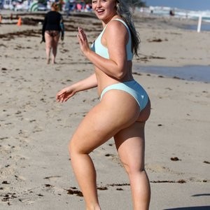 Nude Celebrity Picture Iskra Lawrence 022 pic
