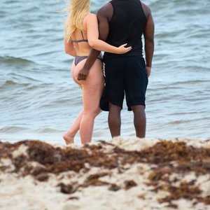 Celebrity Leaked Nude Photo Iskra Lawrence 046 pic