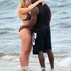 Free Nude Celeb Iskra Lawrence 054 pic