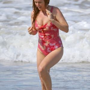 Naked Celebrity Isla Fisher 021 pic
