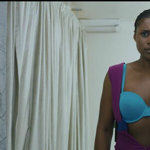 Free Nude Celeb Issa Rae 012 pic