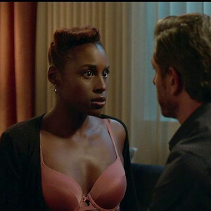 Nude Celeb Pic Issa Rae 013 pic