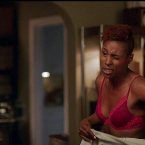 Nude Celeb Pic Issa Rae 020 pic