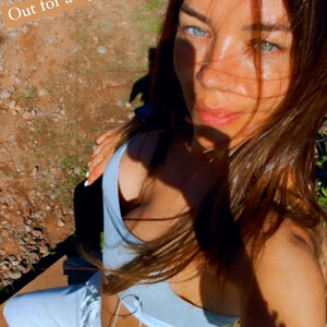 Naked Celebrity Jackie Redmond 005 pic