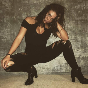 Nude Celebrity Picture Jade Chynoweth 148 pic