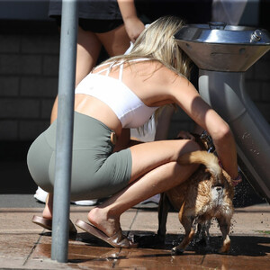 Naked Celebrity Pic Jaimie Gardner 012 pic