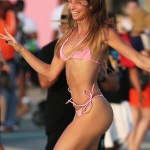 Naked Celebrity Jaquinha 014 pic
