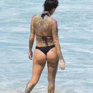 Nude Celeb Pic Jemma Lucy 004 pic