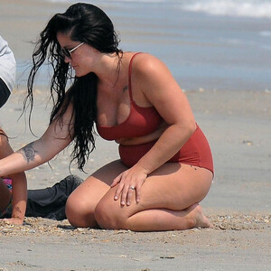 Free Nude Celeb Jenelle Evans 083 pic