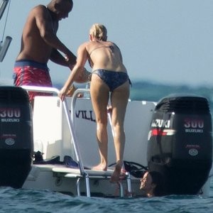 Best Celebrity Nude Jennifer Lawrence 002 pic