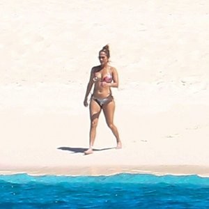 Free Nude Celeb Jennifer Lopez 030 pic