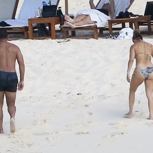Real Celebrity Nude Jennifer Lopez 041 pic