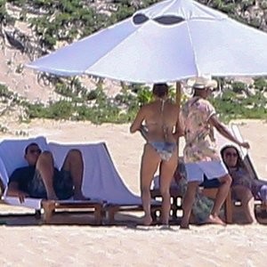 Real Celebrity Nude Jennifer Lopez 052 pic