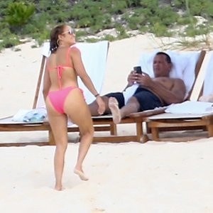 Celebrity Nude Pic Jennifer Lopez 025 pic