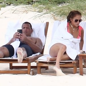Jennifer Lopez & Alex Rodriguez Soak Up the Sun While Enjoying a Beach Day in Turks and Caicos (80 Photos) - Leaked Nudes