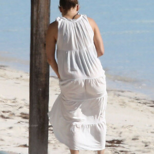 Celeb Nude Jennifer Lopez 004 pic