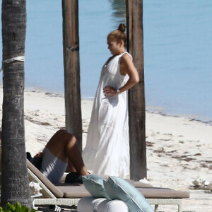 Celebrity Nude Pic Jennifer Lopez 032 pic