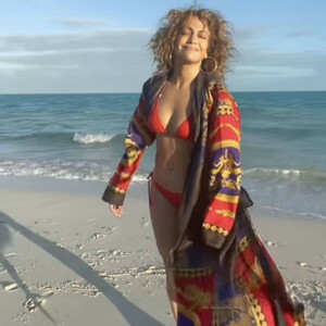 Celebrity Leaked Nude Photo Jennifer Lopez 002 pic