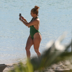 Best Celebrity Nude Jennifer Lopez 006 pic