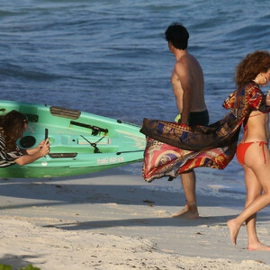 Nude Celeb Jennifer Lopez 022 pic